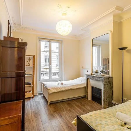 Guestready - New Elegant In The 8th Arrond. Paris