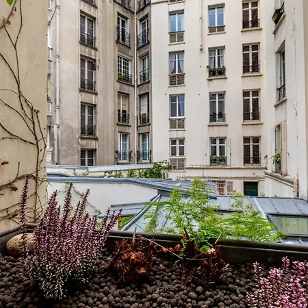Guestready - New Elegant In The 8th Arrond. *